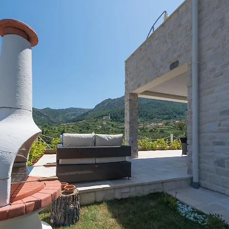 Villa Pitve Villa