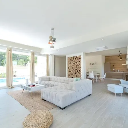 Villa Villa Pitve